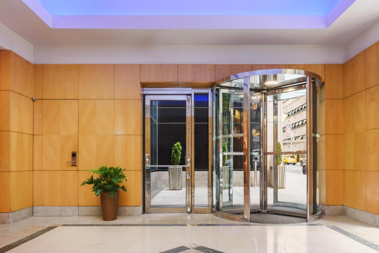 Hotel Millennium Premier New York Times Square Esterno foto